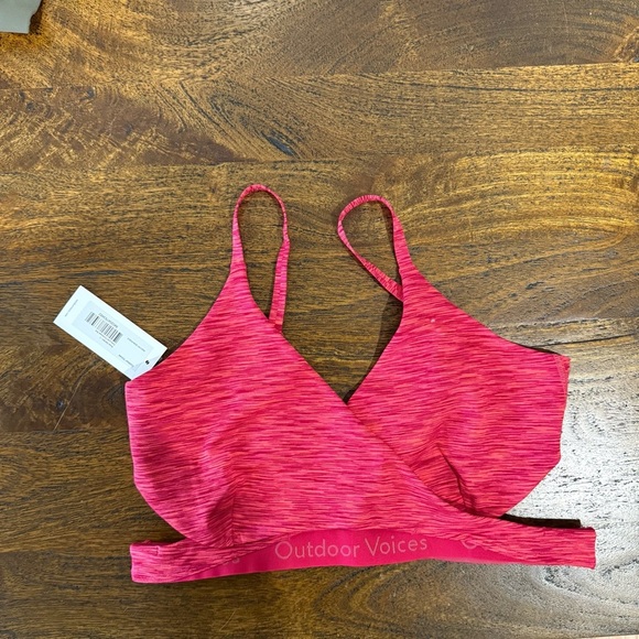 NWT Outdoor Voices Flow Low Coverage Sports Bra - Picture 3 of 7